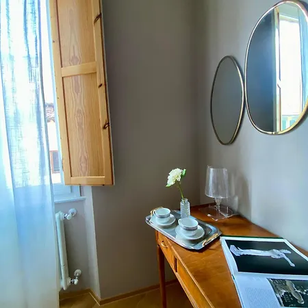 Apartman Eleganza E Stile A Due Passi Dal Duomo