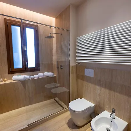 Eleganza E Stile A Due Passi Dal Duomo Apartman *