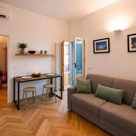 Eleganza E Stile A Due Passi Dal Duomo Apartman Firenze