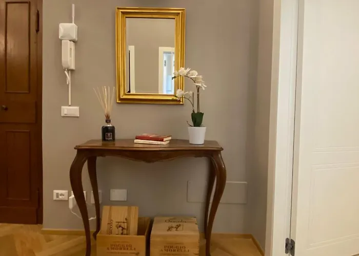 Appartamento Eleganza E Stile A Due Passi Dal Duomo Firenze