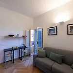 Eleganza E Stile A Due Passi Dal Duomo Apartmán *